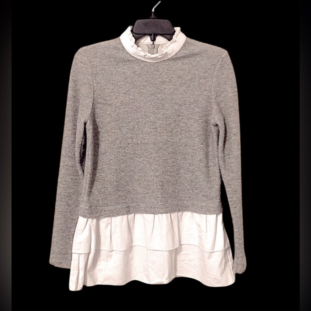 Plastic Island Women’s Grey/White Colorblock Tiered Ruffles Sweater Blouse Shirt
